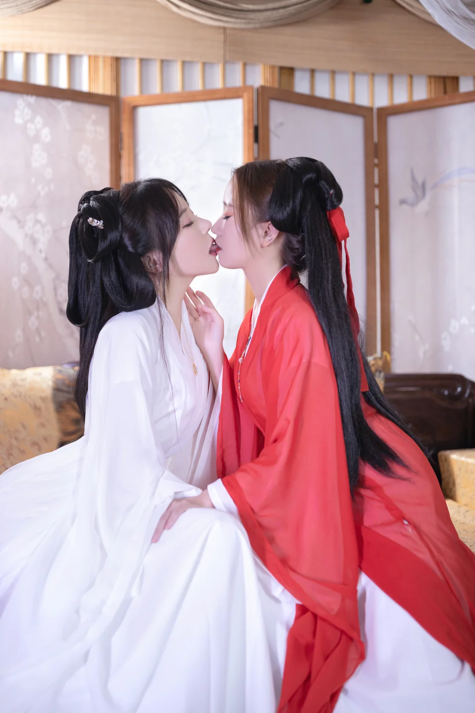 鱼子酱Fish - 双人古装 [154P-1.27GB]  tg@simisebaisi 【丝足阁】143.webp